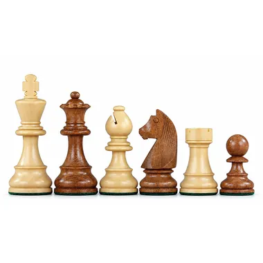 4'' boxwood Staunton chess pieces set, lit on white background - Le Palais Des Echecs