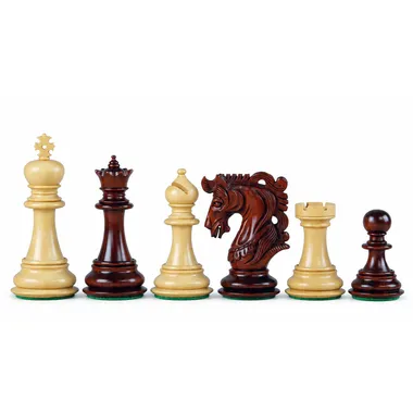Dark and light wooden chess set, Staunton style, harmonious display - Le Palais Des Echecs