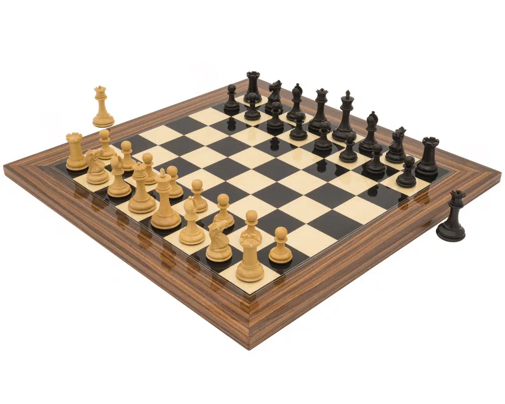Jeu d'Échecs Sovereign Palissandre Staunton en position finale, pièces blanches dominantes - Le Palais Des Echecs